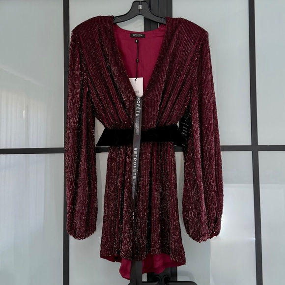 Lilai Sequin Burgundy Dress (NWT) - Picture 4 of 8